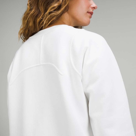 🍋 Lululemon x Team Canada 🇨🇦 Loungeful Crewneck Pullover - Picture 5 of 9